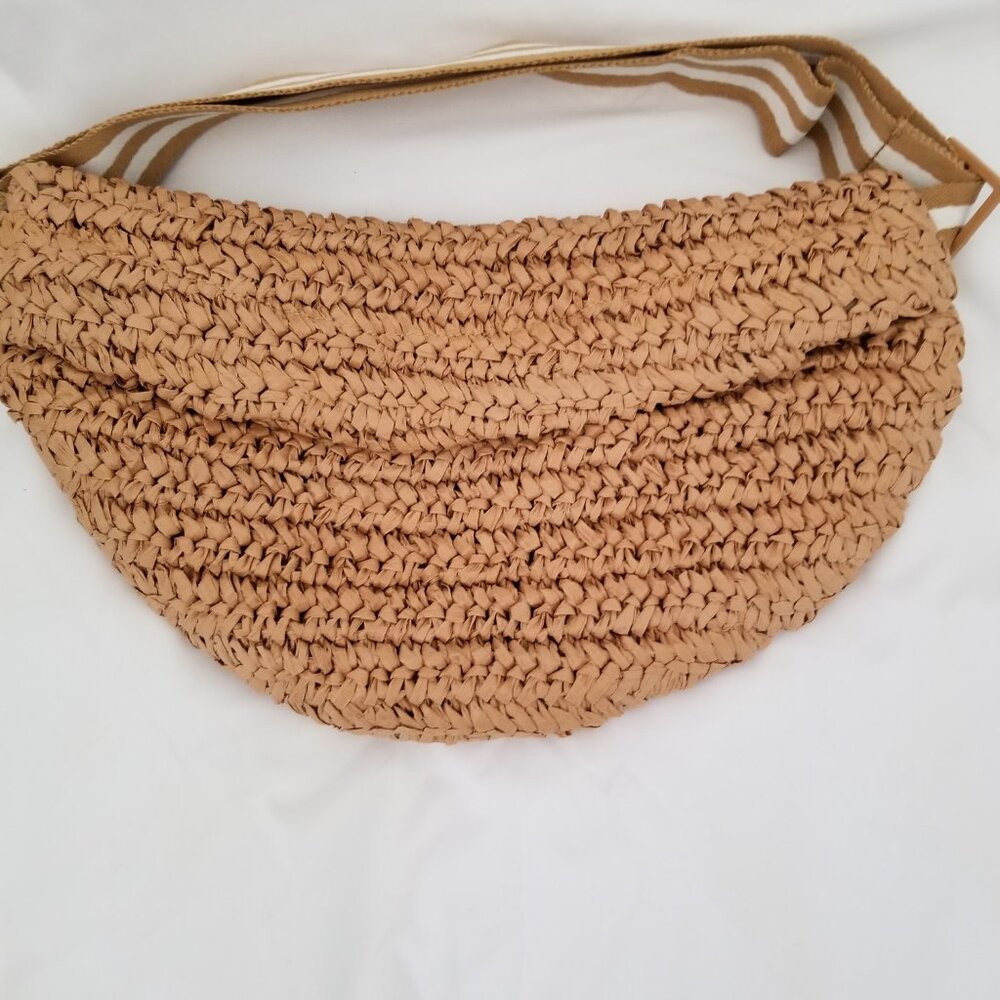 Lu and Elle Wicker Ratan Nautical Beach Sling Fanny Bag NWOT